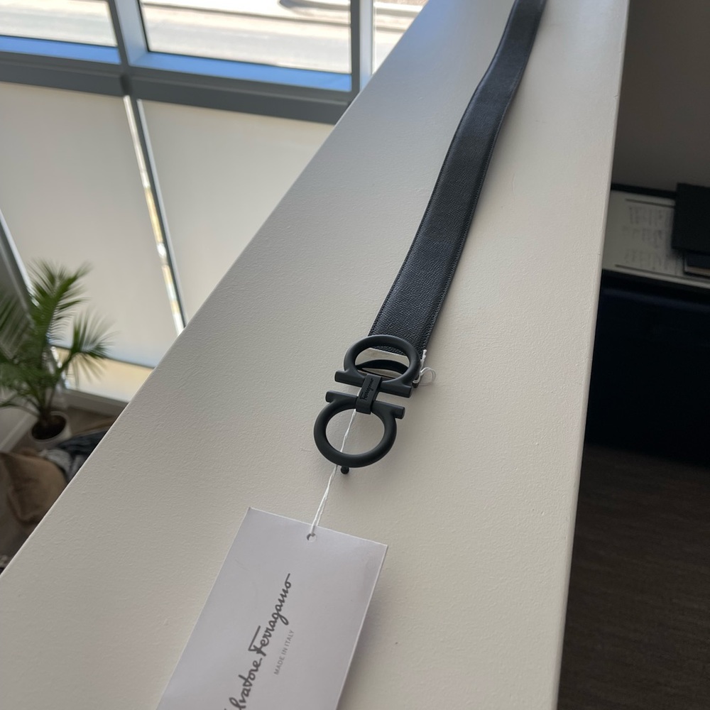 Salvatore Ferragamo Belt NWT